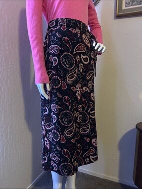 Ted Baker London Black Midi Skirt with Pink Paisley Motif